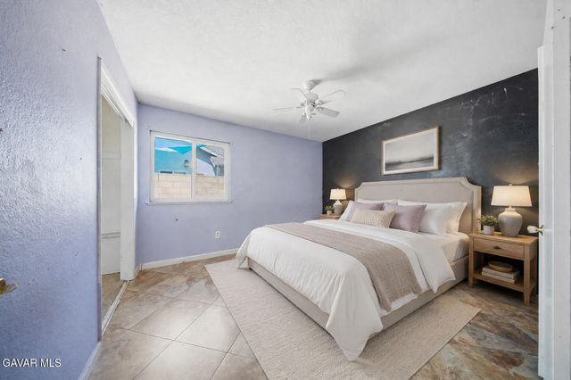 2240 Moonlight Court, Palmdale, CA 93550