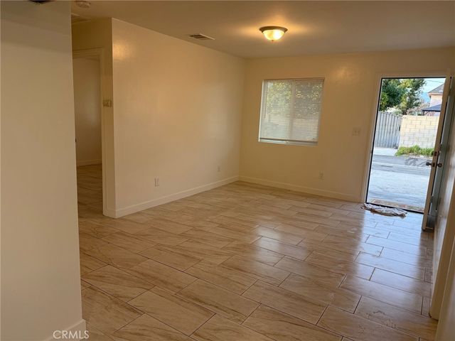 5118 Lincoln, Chino, CA 91710