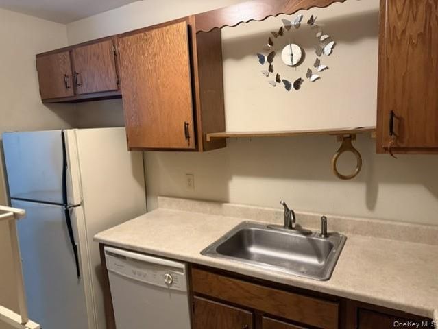 6 Yew Court H, Fishkill, NY 12524