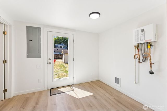 930 South M Street, Tacoma, WA 98405