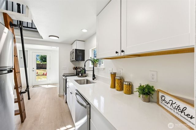 930 South M Street, Tacoma, WA 98405