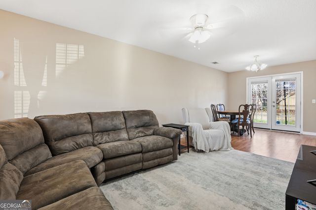 5001 Scotch Pine Avenue, Statesboro, GA 30458