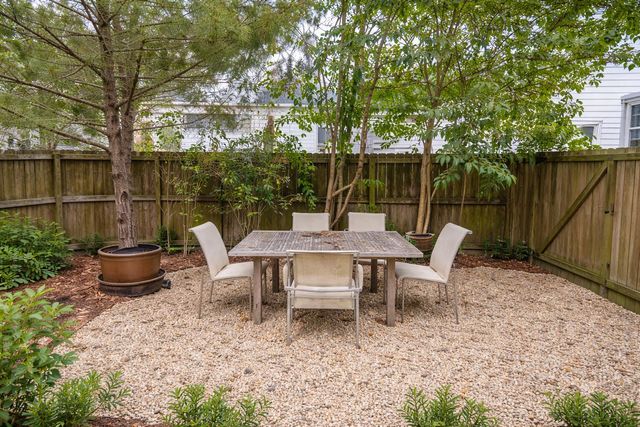 106 Hickory Street, Charleston, SC 29407