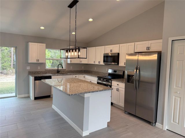 20500 SW 54TH STREET, Dunnellon, FL 34431