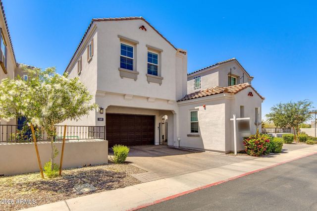 169 E BALSAM Drive, Chandler, AZ 85286