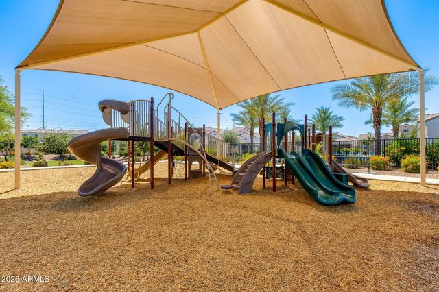 169 E BALSAM Drive, Chandler, AZ 85286