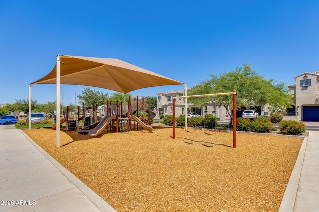 169 E BALSAM Drive, Chandler, AZ 85286