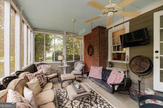 1697 Milledge Avenue, Athens, GA 30605