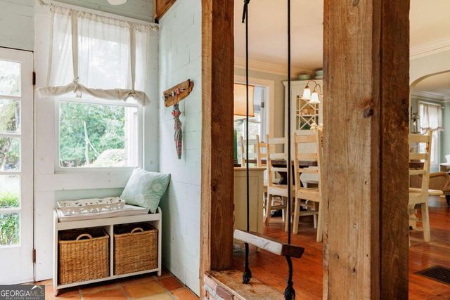 1697 Milledge Avenue, Athens, GA 30605