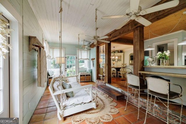 1697 Milledge Avenue, Athens, GA 30605