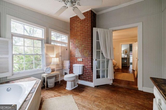 1697 Milledge Avenue, Athens, GA 30605