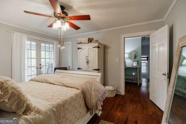 1697 Milledge Avenue, Athens, GA 30605