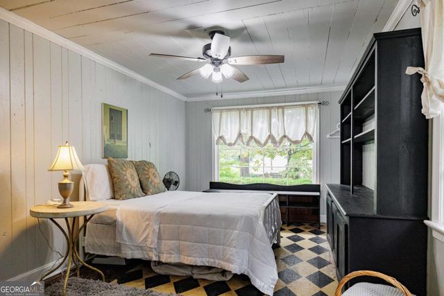 1697 Milledge Avenue, Athens, GA 30605