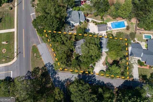 1697 Milledge Avenue, Athens, GA 30605