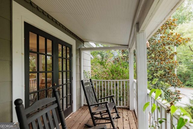 1697 Milledge Avenue, Athens, GA 30605