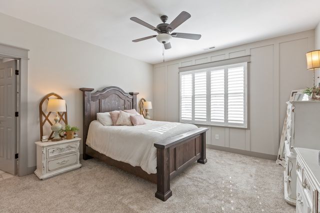 1070 Hideaway Rd, Columbia, TN 38401