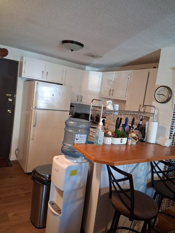 80 Main St 9, Malden, MA 02148