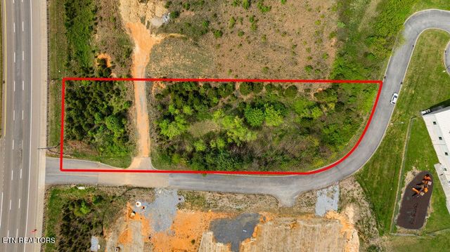 0 Winfield Dunn Pkwy, Kodak, TN 37764