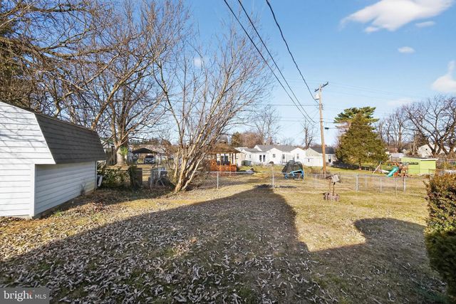 710 PORTER AVE, Martinsburg, WV 25401