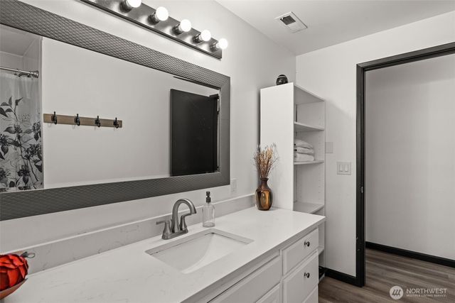 343 4th Street SE, Puyallup, WA 98372