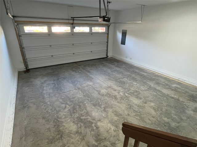 306 Herold Avenue, Des Moines, IA 50315