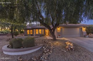 18574 N SUNRAY Court, Surprise, AZ 85374