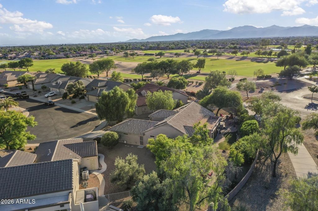 18574 N SUNRAY Court, Surprise, AZ 85374 — photo 5