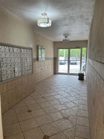 5501 NW 7th Street E204, Miami, FL 33126