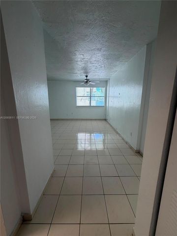 5501 NW 7th Street E204, Miami, FL 33126