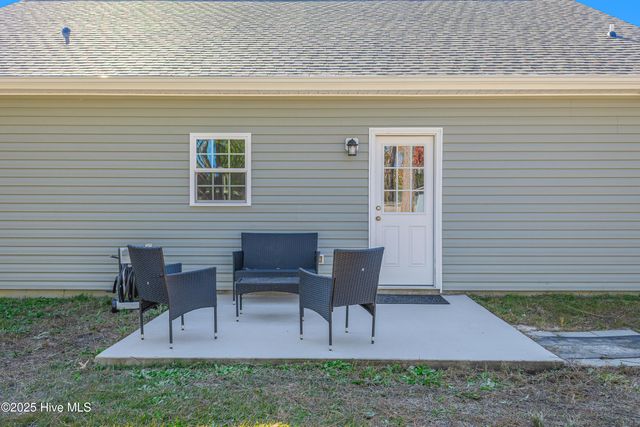 286 Elm Street, Saint James, NC 28461