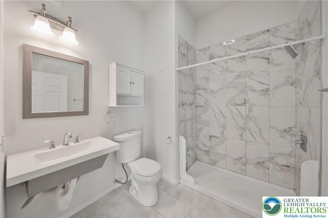 10 West Goepp Street 207, Bethlehem City, PA 18018