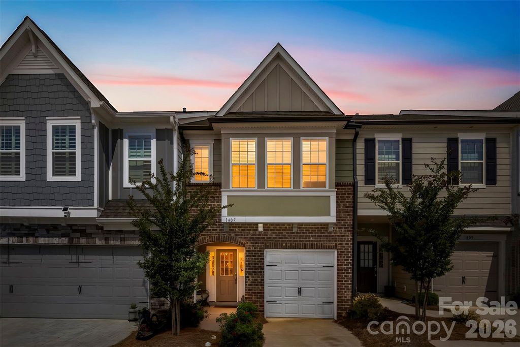 1407 Crest Creek Court, Clover, SC 29710