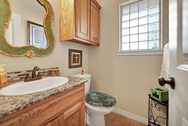 7612 Canterbury Dr, Odessa, TX 79765