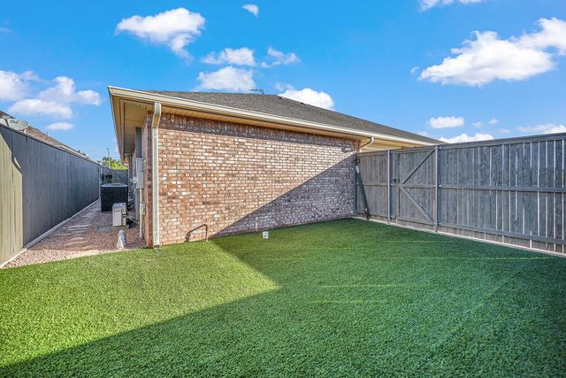 7612 Canterbury Dr, Odessa, TX 79765