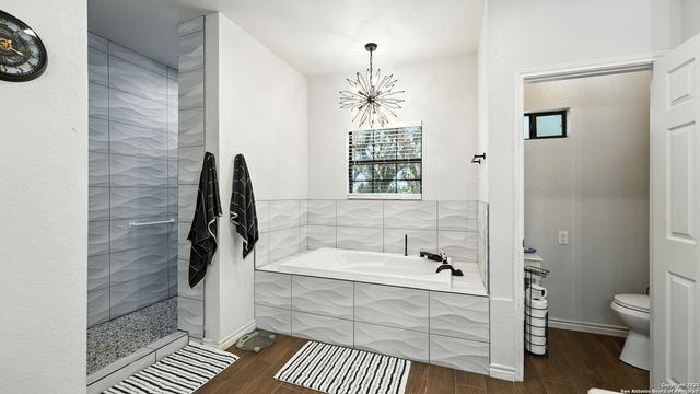 1784 Fm 538, Stockdale, TX 78160