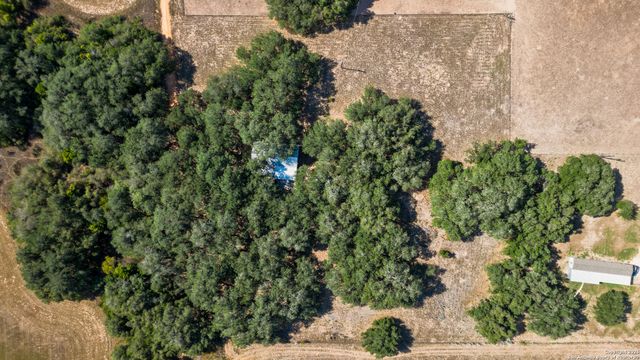 1784 Fm 538, Stockdale, TX 78160