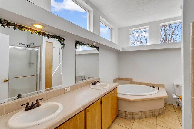 1940 10 Road, Mack, CO 81525