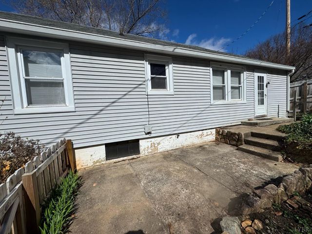 400 Arlington Street, Lynchburg, VA 24503