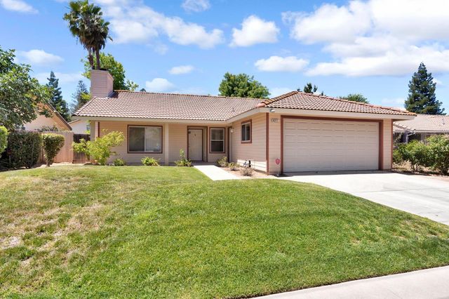 6311 N Cornelia Avenue, Fresno, CA 93722