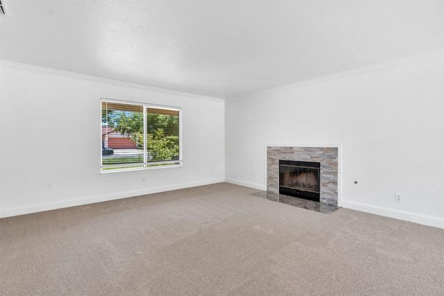 6311 N Cornelia Avenue, Fresno, CA 93722