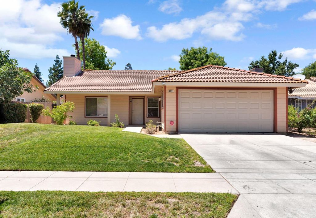 6311 N Cornelia Avenue, Fresno, CA 93722