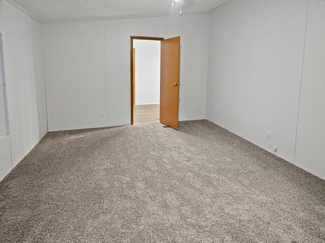 253 E Scarlet Oak Drive, Coopersville, MI 49404