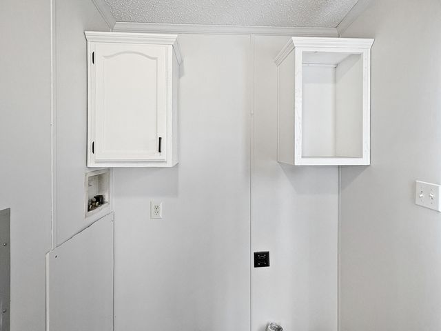 253 E Scarlet Oak Drive, Coopersville, MI 49404