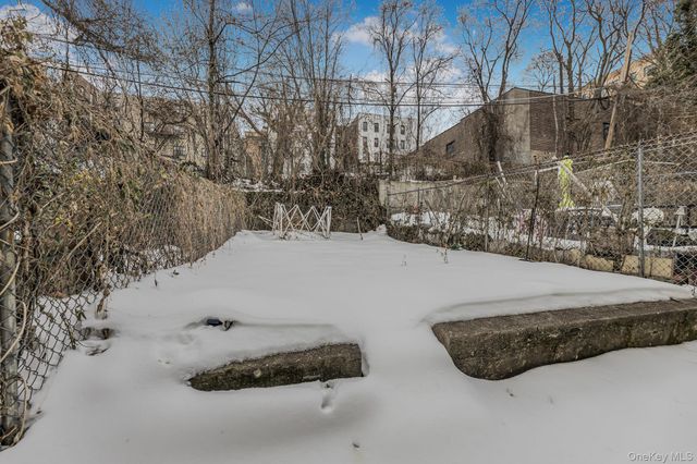 95 Palisade Avenue, Yonkers, NY 10701