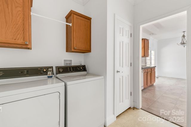 1 Hedgerose Court B, Asheville, NC 28805