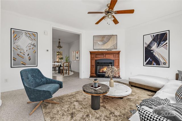 1 Hedgerose Court B, Asheville, NC 28805