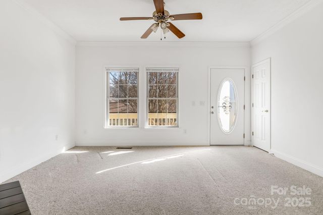 1 Hedgerose Court B, Asheville, NC 28805