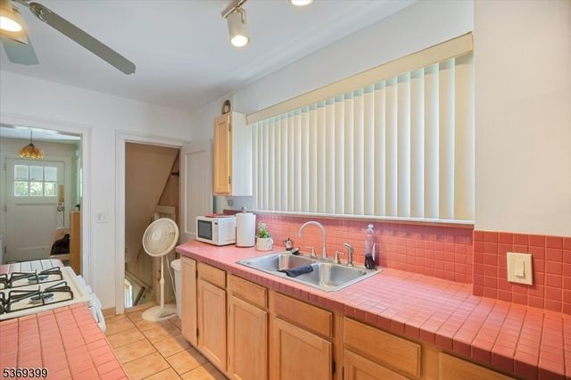 25 Cedar Ave, Montclair Twp., NJ 07042