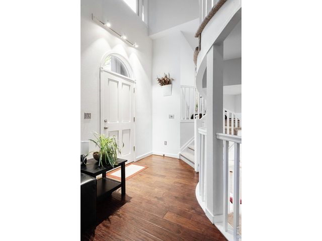 553 Pearl St, Boulder, CO 80302