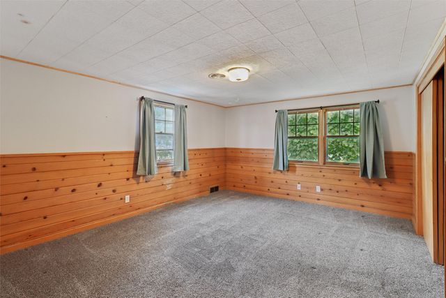 1924 2nd Street, Perry, IA 50220